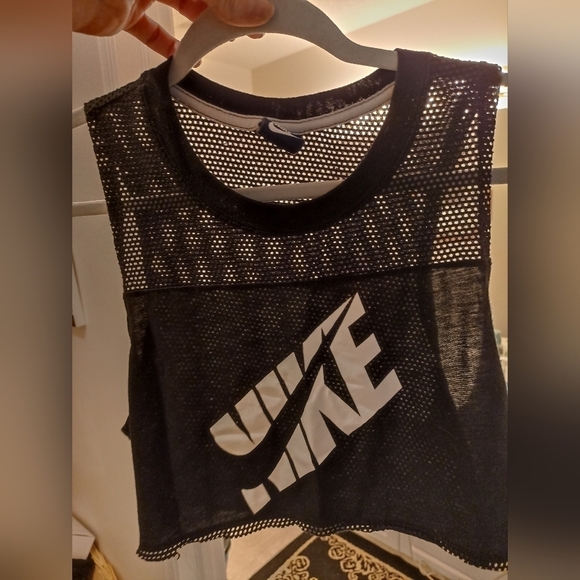 Nike/Vintage/Small/Black/Mesh/Jersey - Picture 4 of 4
